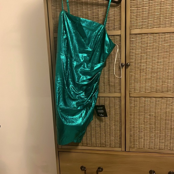 Lulu’s Green Metallic Mini Dress - Picture 2 of 3